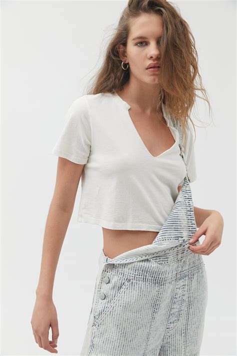 Bdg Arcadian Notch Neck Cropped Tee Urban Outfitters Canada