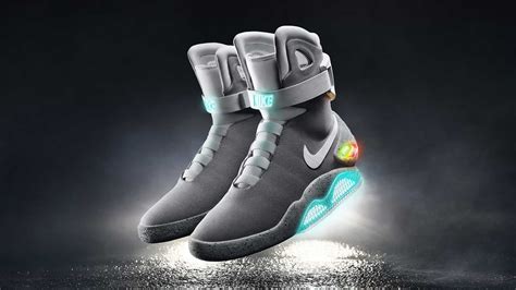Nike Air Mags From Back To The Future Are Here Gq India Look Good