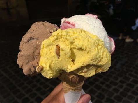 Crema del nonno, Bacio, and Spagnola gelato - Frigidarium | Vittle Monster