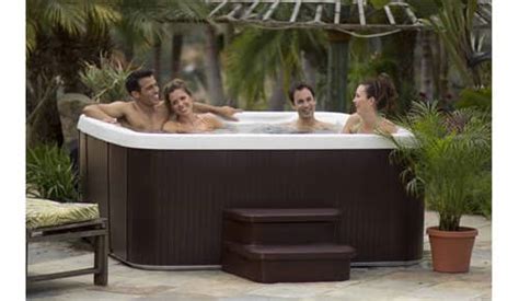 Aquaterra Hot Tub Review For Getting The Luxurious Therapy