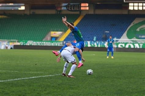 7 gollü hazırlık maçında gülen taraf Trabzonspor oldu