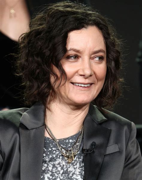 Sara Gilbert Reveals She Is Leaving The Talk After 9 Years