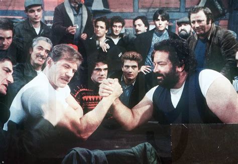 Maybe you would like to learn more about one of these? Bud Spencer knallt Türen