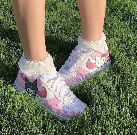 Pin By Miranda🧿🛹🧃🐄🧚🏻‍♀️ On Outfits Aesthetic Shoes Hype Shoes Cute