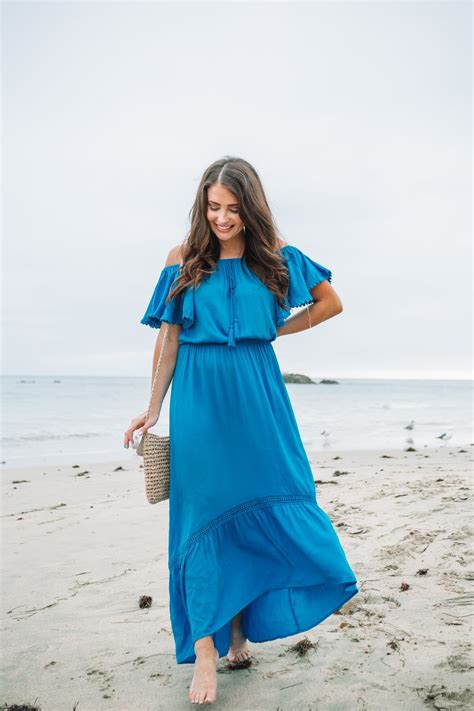 Flowy Summer Dress As A Cute Casual Outfit For The Beach