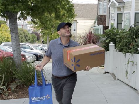 Walmart Is Expanding Its Same Day Grocery Delivery Business Business
