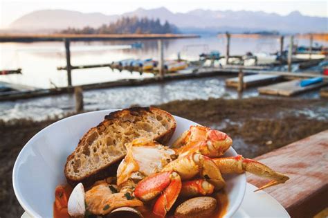 A Diner’s Guide to Oregon Seafood | Portland Monthly | Seafood