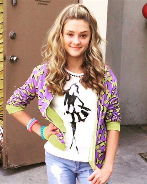 See Instagram Photos And Videos From Lizzz Lizzygreene Chicas