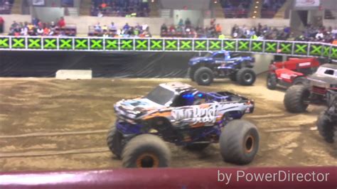 Monster Truck At La Crosse Wisconsin 1 30 16 Youtube