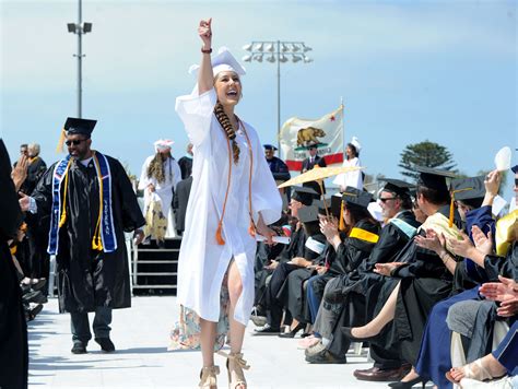 Ventura College Celebrates Community At Graduation Ceremony