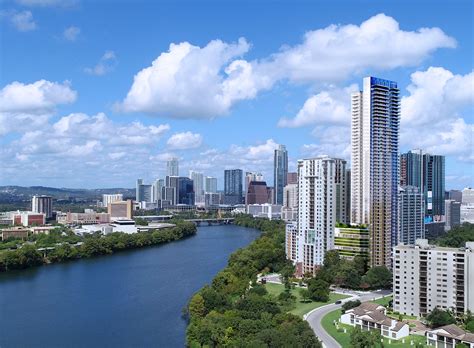 This property is currently available for sale and was listed by abor on may 12, 2021. 51-Story Rainey Street District Condo Tower Announced at ...