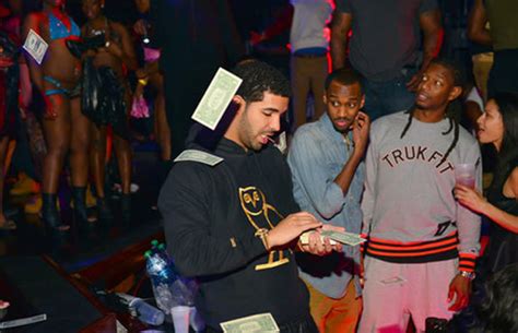 Drake Spent 50 000 At A Strip Club In Charlotte Complex