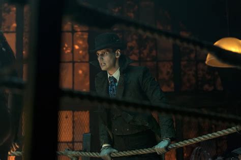 Gotham The Penguin Seeks Revenge In The New Promo And Photos For Season