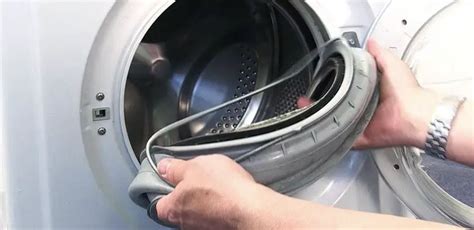 La discrimination Mandaté cascade caoutchouc machine a laver Monter en flèche En général Sourire