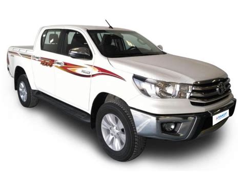 Toyota Hilux 4x2 Double Cab Manual Paramount
