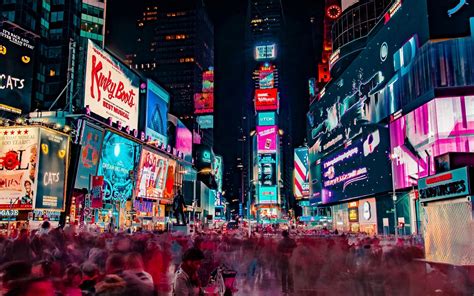 Times Square At Night Wallpapers Top Free Times Square At Night Backgrounds Wallpaperaccess