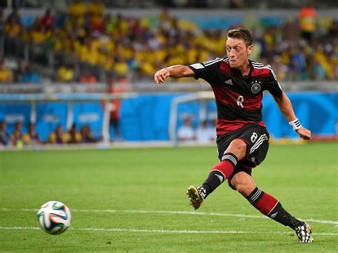 Brazil Vs Germany World Cup 2014 Video Mesut Ozil Misses One On One