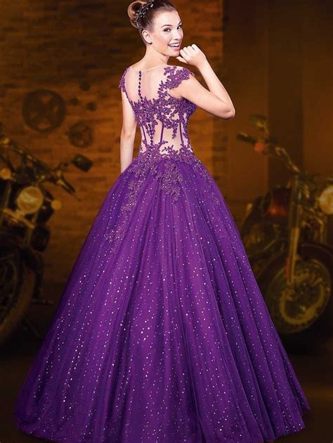 Vestido De Debutante 15 Anos Fotos Modelos E Cores 2020 Com