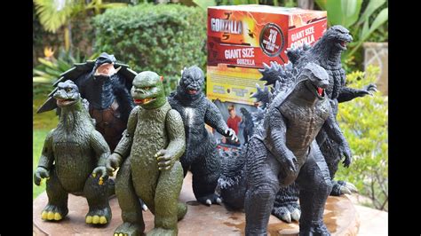 Godzilla toys └ monsters └ robot, monster & space toys └ toys & hobbies all categories antiques art automotive baby books business & industrial cameras & photo cell phones & accessories clothing, shoes & accessories coins & paper money collectibles computers/tablets & networking. 40" Jakks Pacific GIANT SIZE GODZILLA 2014 movie FIGURE ...