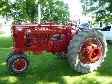 Farmall Model M Tractor Images And Photos Finder