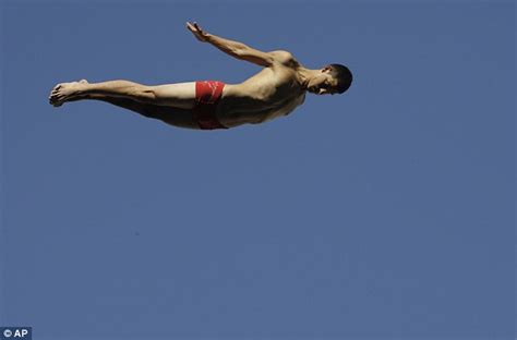 Gary Hunt In Contention For High Diving World Championships Daily