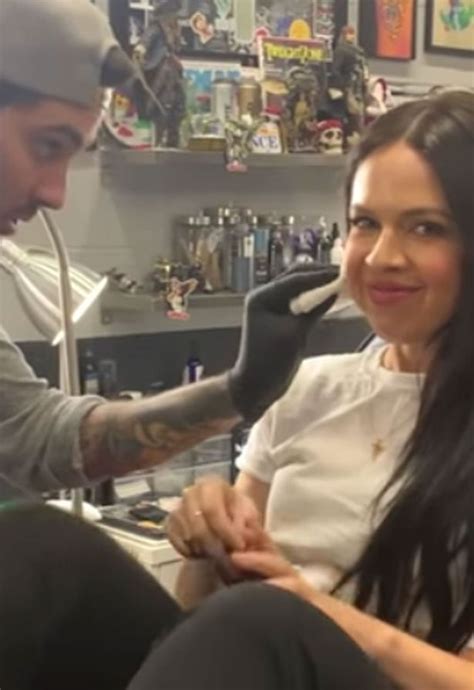 Kelsy Karter Reveals Harry Styles Tattoo Is Fake And His Fans Are