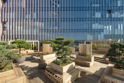 Som Completes 42 Storey Manhattan Loft Gardens In Londons Stratford