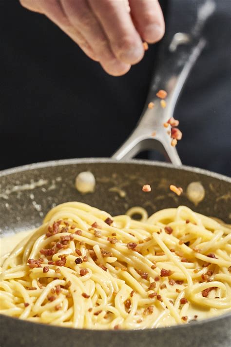 Spaghetti Carbonara Originalrezept Aus Italien Gustinis Feinkost Blog