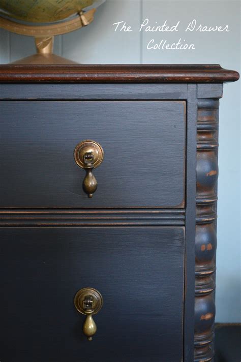 A Vintage Chest In General Finishes Chalk Style Paint The Painted