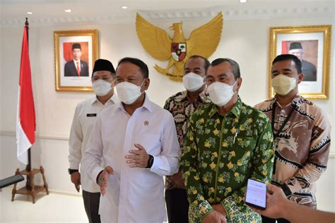 Menpora Amali Apresiasi Keinginan Gubernur Riau Yang Mengajukan Jadi