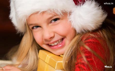 Merry Christmas Greetings For Cute Girl