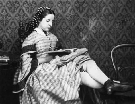 How To Look Like A Proper Victorian Lady In 11 Easy Steps Mental Floss