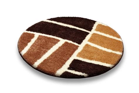 I tappeti moderni sono oggigiorno particolarmente apprezzati dal pubblico, dato che alla luce della sconfinata varietà di stili e motivi differenti le possibili variazioni sono pressoché infinite. Tappeti Rotondi per Bagno - HomeHome