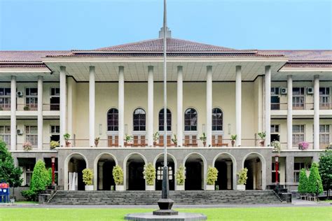 10 Universitas Terbaik Di Indonesia Versi Qs World Ranking Nasional