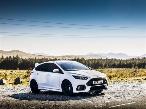 Use the coupons before they're expired for the year 2021. Ford Focus RS vs. Honda Civic Type R | PistonHeads UK