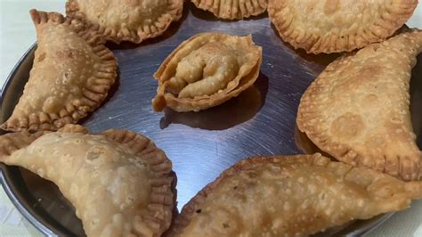 Sooji Dry Fruit Gujiya Recipe Easy Karanji Recipe EASY Semolina