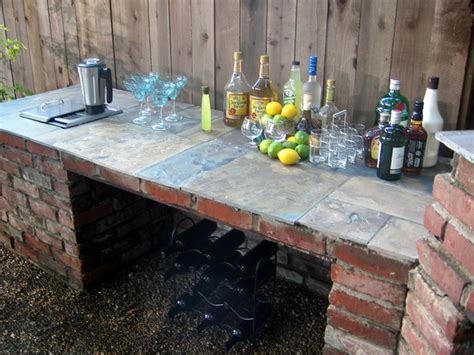 The experts at cuprinol recommend you need the following to build/diy your own garden bar: How to Build a Backyard Bar | how-tos | DIY
