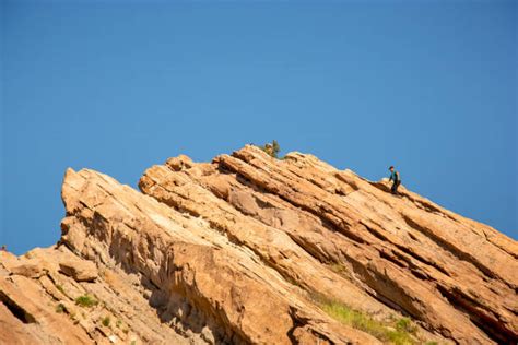 2700 Desert Rock Climbing Stock Photos Pictures And Royalty Free