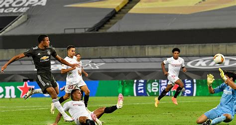 Check out their videos, sign up to chat, and join their community. MU 1-2 Sevilla: Yassine Bounou, cơn ác mộng với các chân ...