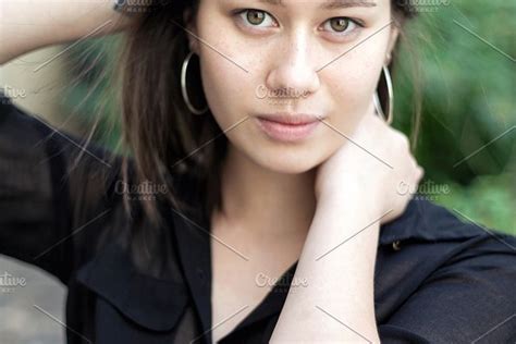 Beautiful Young Half Asian Girl High Quality People Images ~ Creative