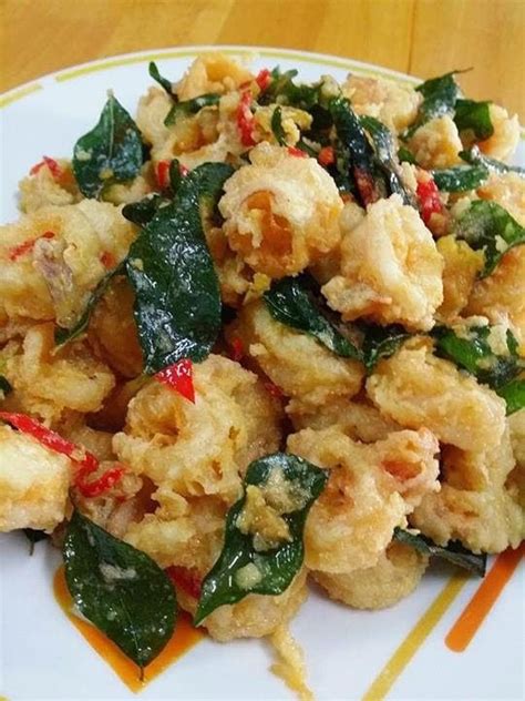 Our salted egg yolk recipes cover nearly every meal. The Chinese Cookbook: Salted Egg Squid | Prawn recipes ...