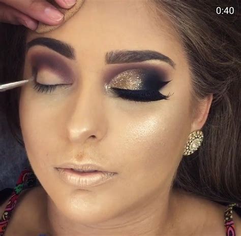 Pin By Rebecca Lewis On Makeup With Images Eye Makeup