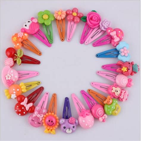 It can be used as a normal hair clips for baby girls hair decoration.this item can wear alone.they are adorable on top of the baby hair if you use several pieces at the same time.if you have any question about how to use it,you are feel free to contact with us. Fashion Barrette Baby Hair Clips Cute Flowers Solid ...