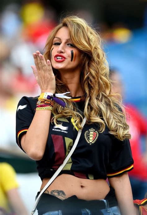 9 Hot Belgium Fan 5 Hottest Female Fans 2014 World Cup Pemain Bola