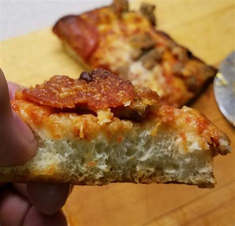 Pizza Geezer Frozen Pizza Review Digiorno Crispy Pan Pizza