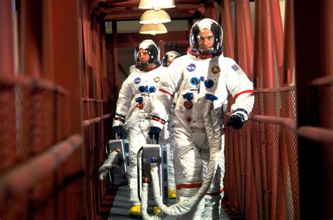 The movie was adapted by william broyles jr. Fonds d'écran Apollo 13