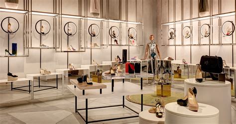 Top 10 Luxury Retail Brands Best Design Idea