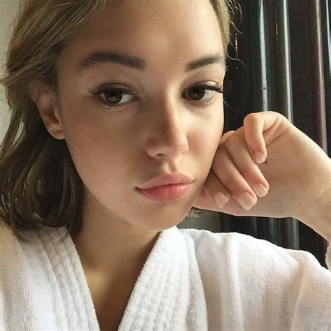 Sarah Snyder Pictures