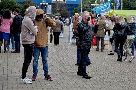 June 14 2020 Minsk Belarusian People Walk Down The Street Editorial