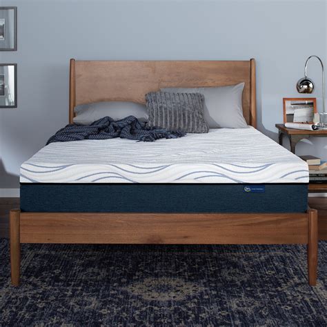 Serta's mattress sizing guide provides the standard dimensions for full or double mattresses. Serta PERFECT SLEEPER 10" Full Mattress in a Box